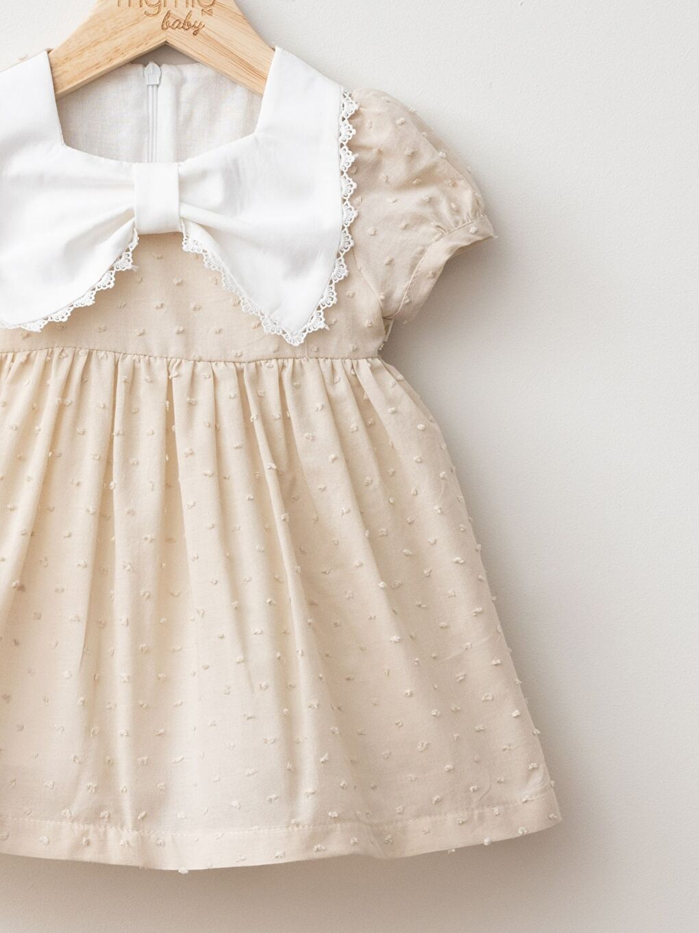 Kahverengi Kare Yaka Kısa Kollu Kız Bebek Elbise-1