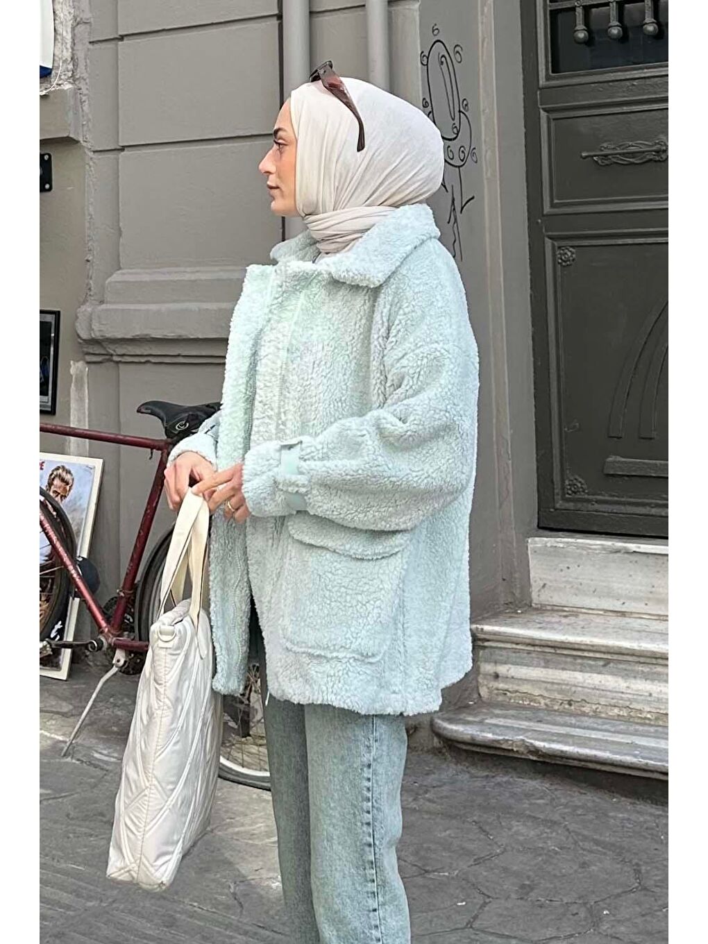 Kol Detaylı Fermuarlı Teddy Mont Mint Yeşili-1