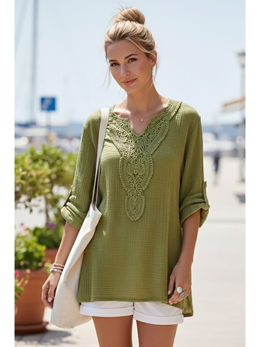 Yeşil Dantel Yaka Düğmeli 3/4 Kol Yıkamalı Casual Müslin Salaş Dokuma Bluz 74 65-1