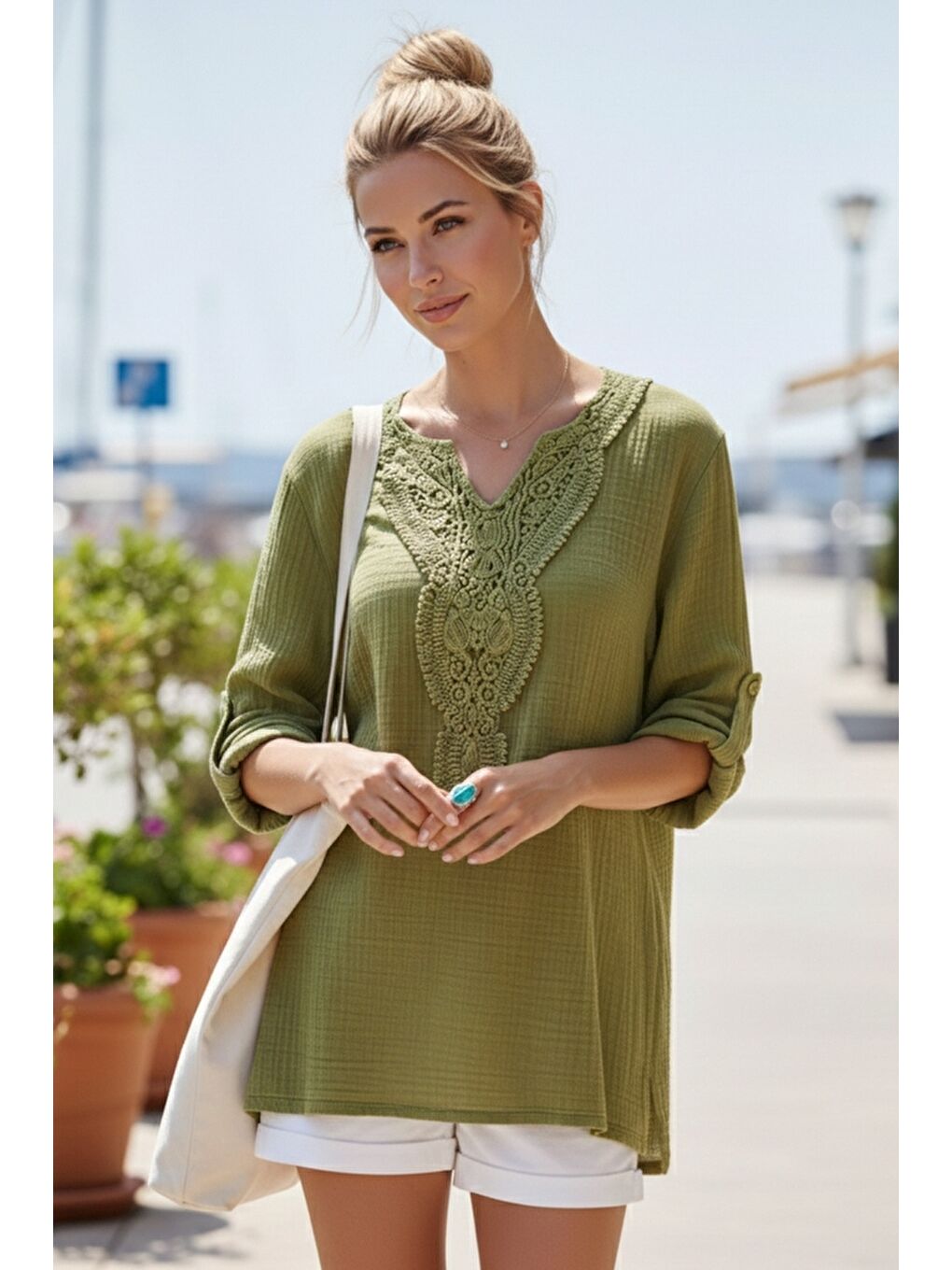 Yeşil Dantel Yaka Düğmeli 3/4 Kol Yıkamalı Casual Müslin Salaş Dokuma Bluz 74 65-2