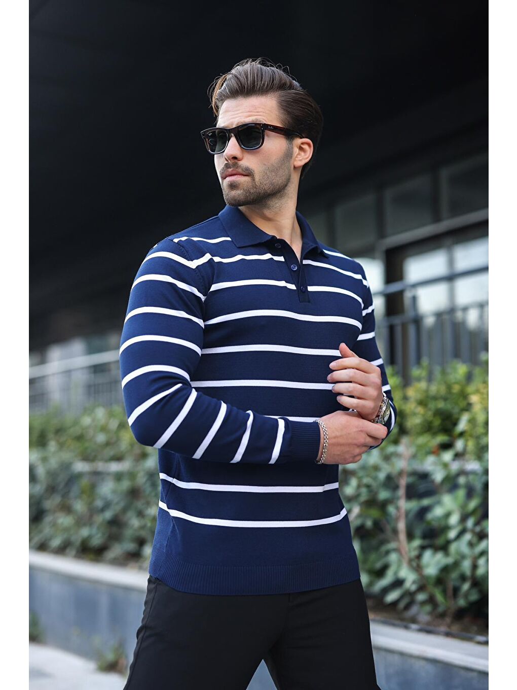 Lacivert Düğmeli Polo Yaka Çizgili Uzun Kollu Kazak 7263-2