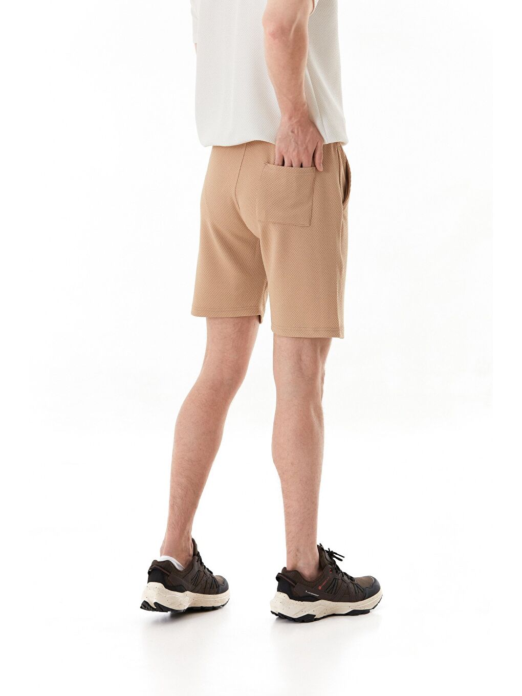 Bej Petek Kumaş Beli Bağlamalı Cepli Şort-3