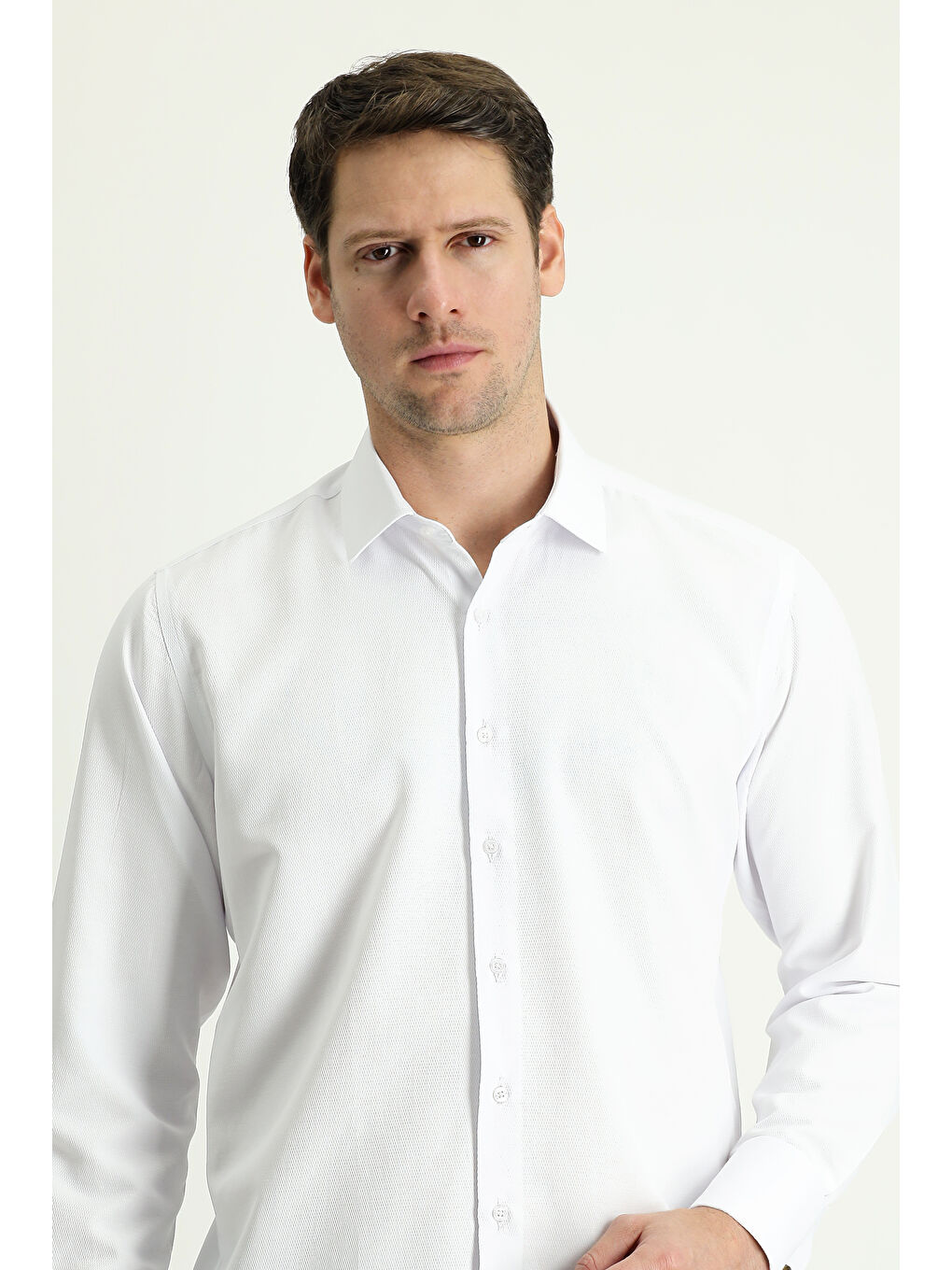 Beyaz Uzun Kol Klasik Desenli Manşetli Pamuklu Gömlek-1