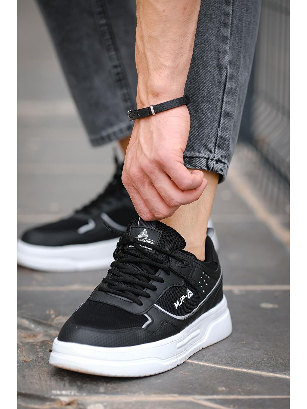Siyah Mj 2282 Bağcıklı Kalın Taban Erkek Sneaker-3