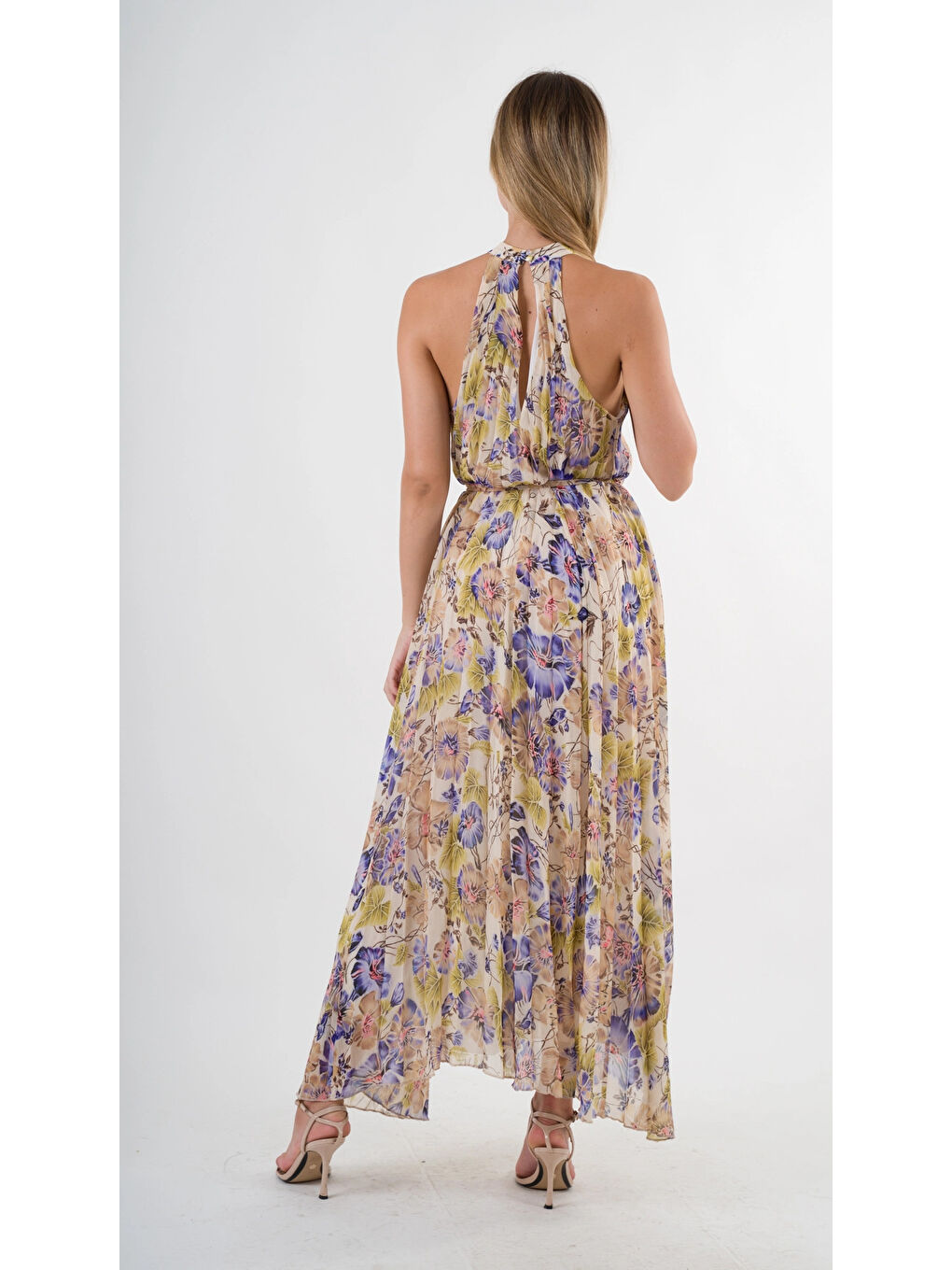 Kadın Mor Çicek Desenli Halter Yaka Kuşaklı Astarlı Uzun Elbise HZL24S-YY233-4