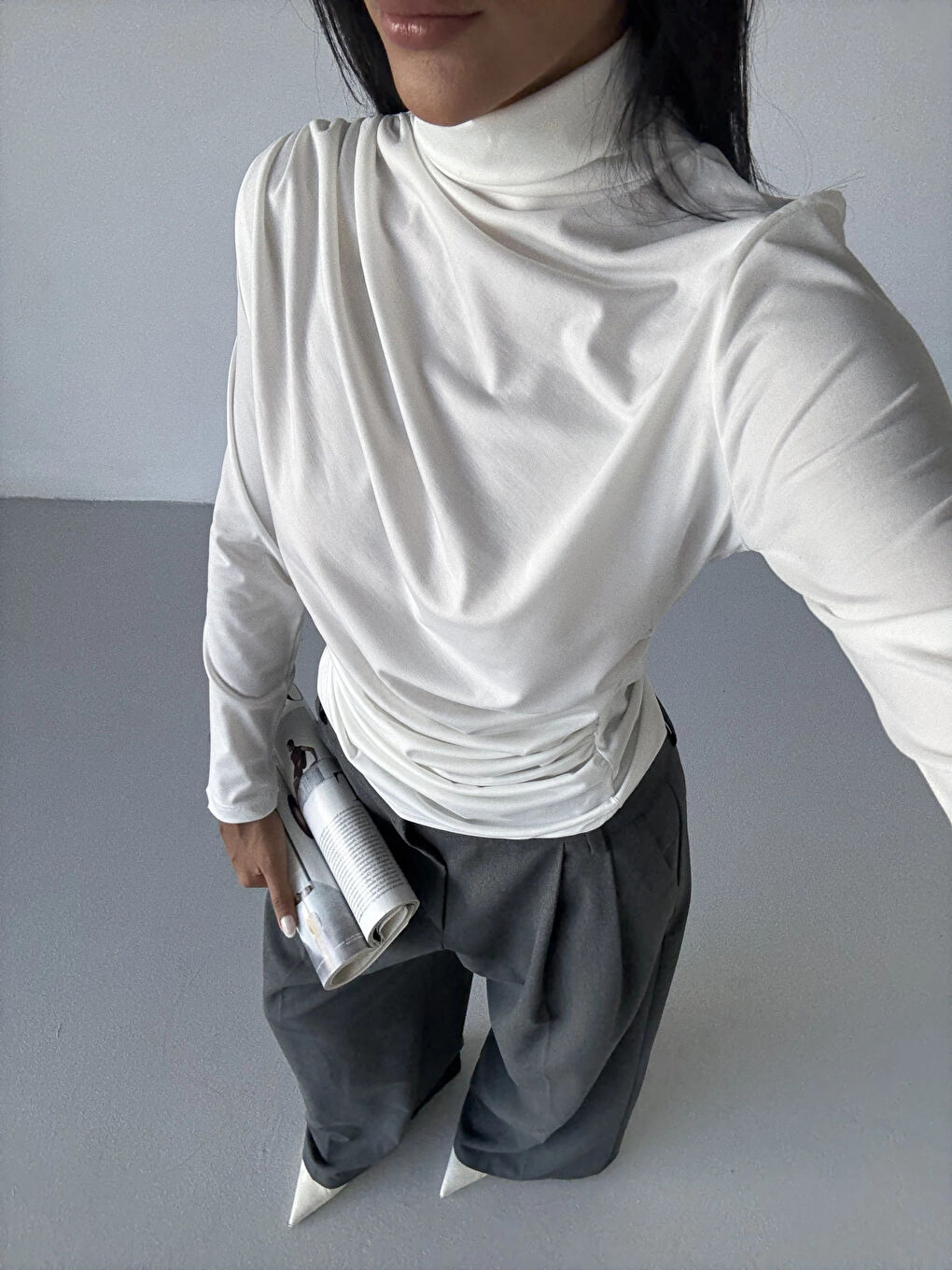 Kadın Beyaz Uzun Kollu Drape Detaylı Boğazlı Sandy Bluz HZL25W-FRY123301-3