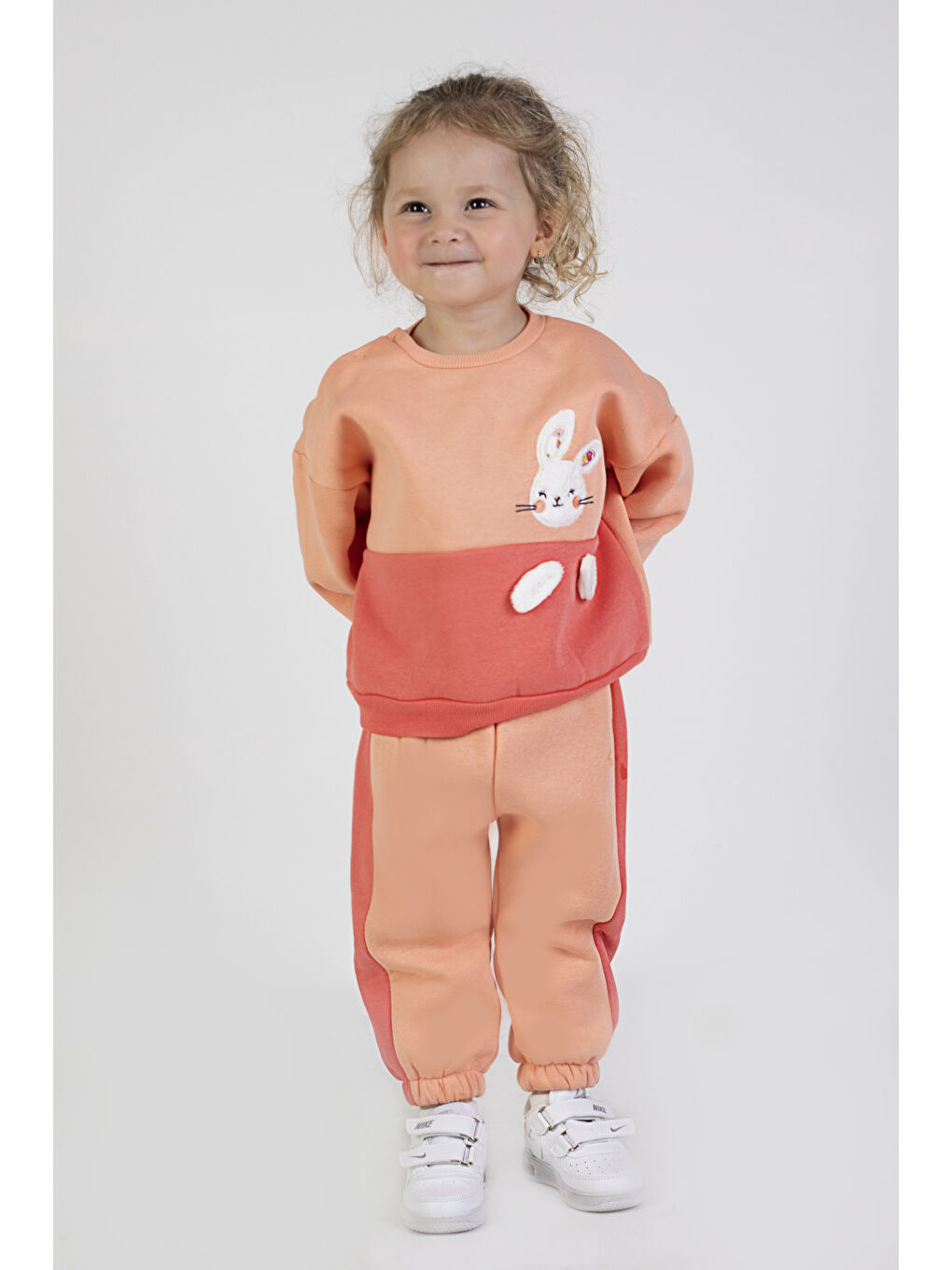 Pembe Kız Bebek&Çocuk İki İplik Kumaş Orta Kalınlıkta Nakışlı  Örme Basic Eşofman Takımı-3