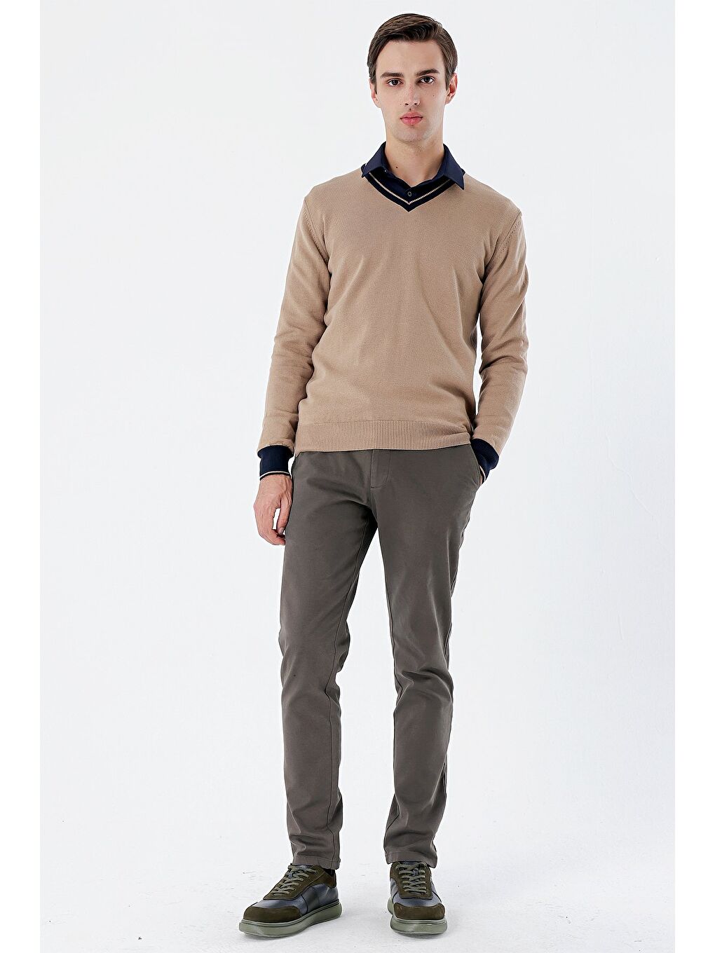 Kahverengi Koyu Camel Uzun Kollu Desenli Örme V Yaka Pamuklu Klasik Comfort Fit Triko 1012235168-3