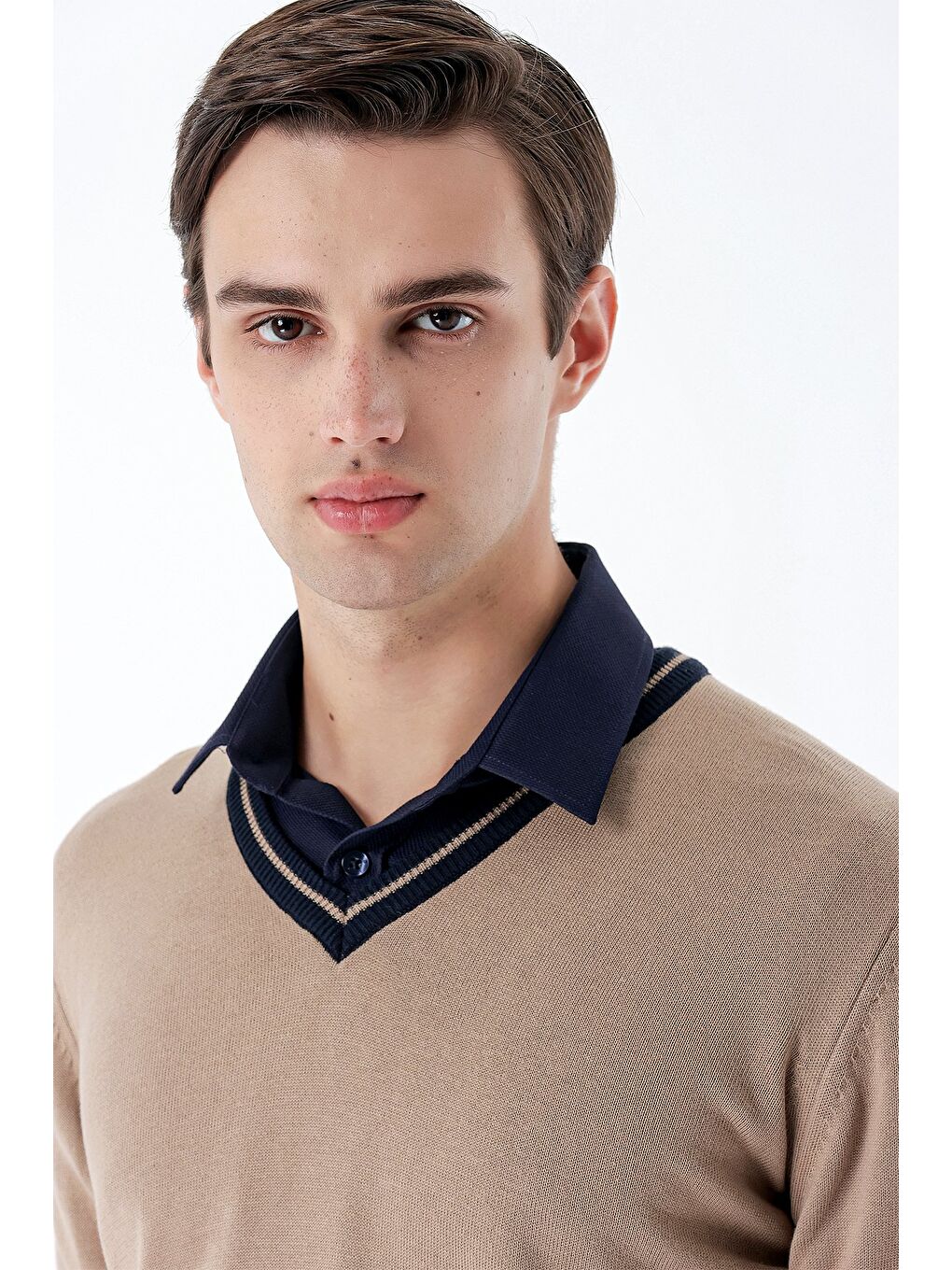 Kahverengi Koyu Camel Uzun Kollu Desenli Örme V Yaka Pamuklu Klasik Comfort Fit Triko 1012235168-4