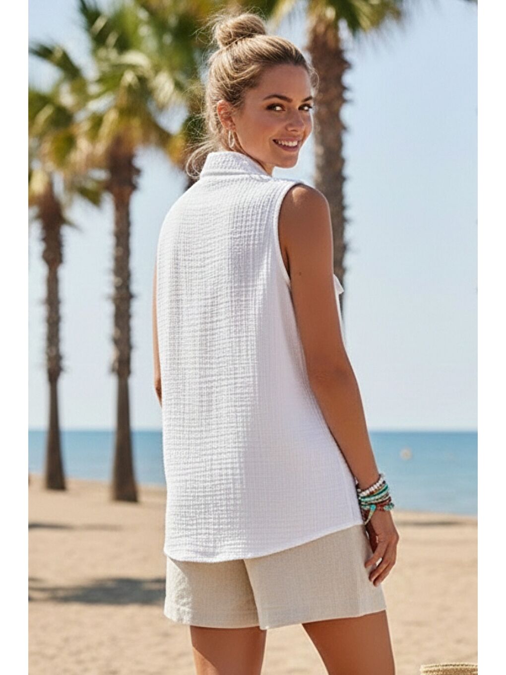 Beyaz Gömlek Yaka Kolsuz Düğmeli Çift Kapaklı Cepli Yıkamalı Casual Müslin Dokuma Bluz 62 55-6