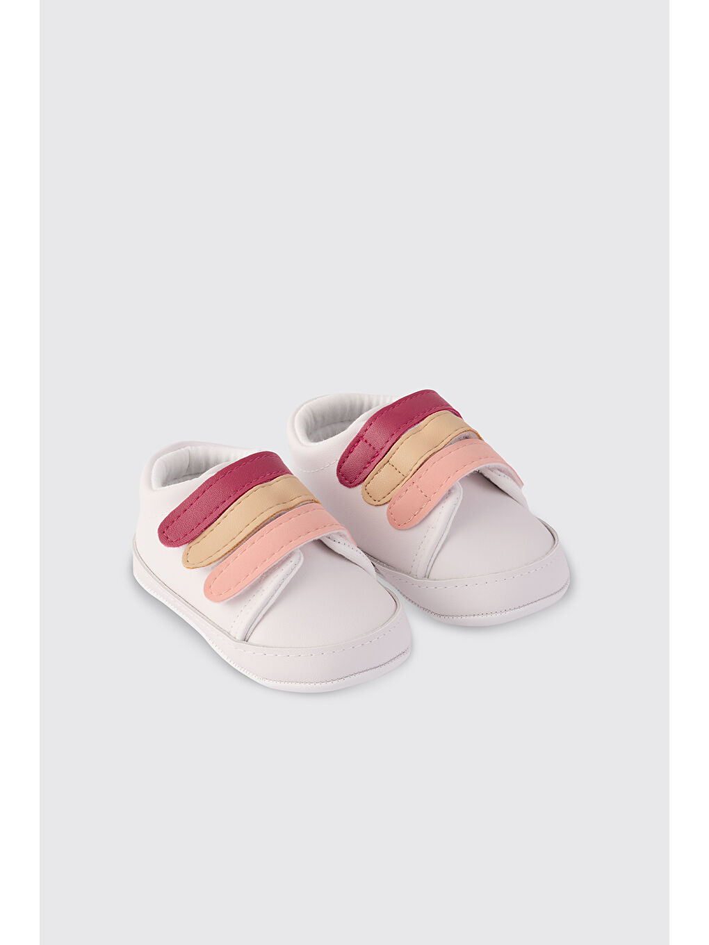 Yenidoğan Cırt Cırt Detaylı Beyaz Patik-2