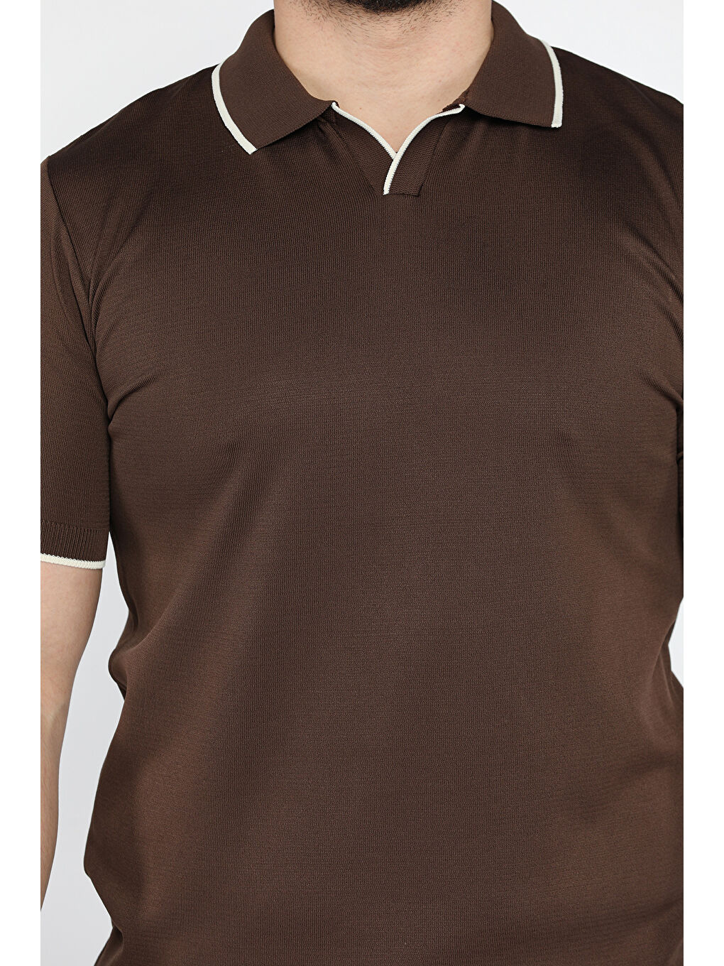 Kahverengi Erkek Yaka Çizgi Detaylı Polo Yaka Triko Tişört-3