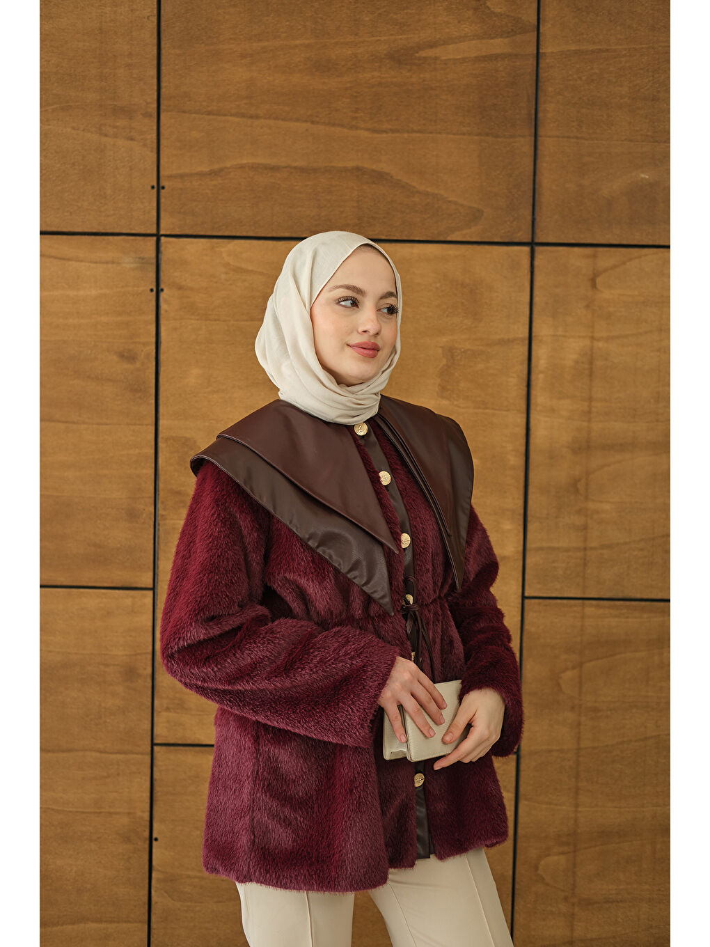 Kadın Çift Deri Yaka Pelüş Ceket Bordo-3