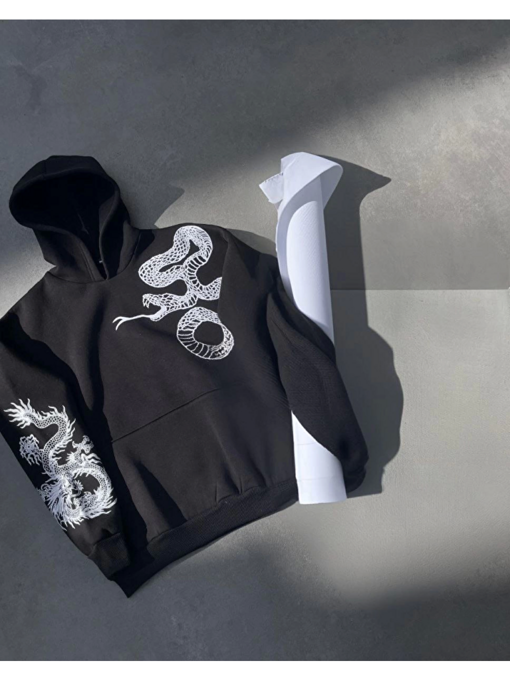 Uzun Kol Kapüşonlu Baskılı Sweatshirt - Siyah-1