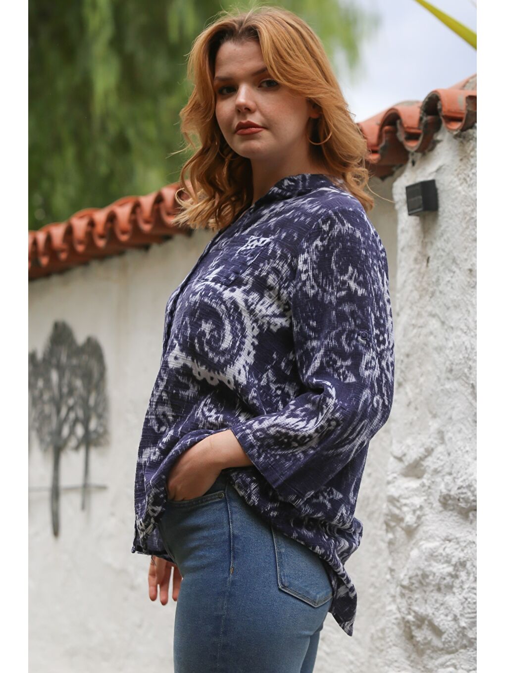 Mavi-Beyaz Hakim Yaka 3/4 Kol Desenli Düğmeli Dokuma Gömlek 70 65-6