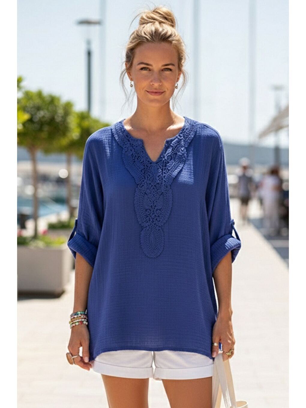 Saks Mavisi Dantel Yaka Düğmeli 3/4 Kol Yıkamalı Casual Müslin Salaş Dokuma Bluz 74 65