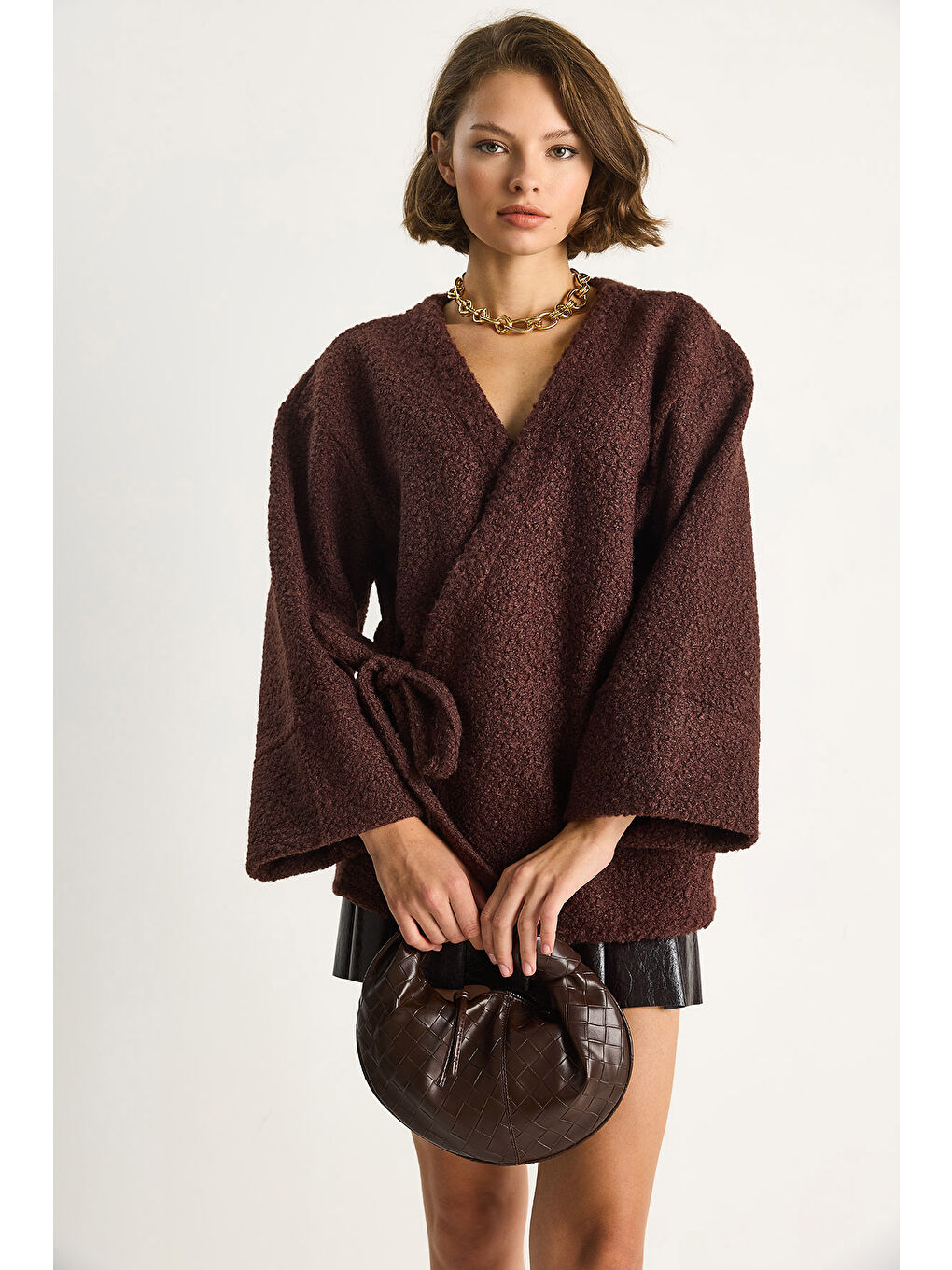 Kahverengi Kadın Kruvaze Kapama Yandan Bağlamalı Buklet Kaban-1