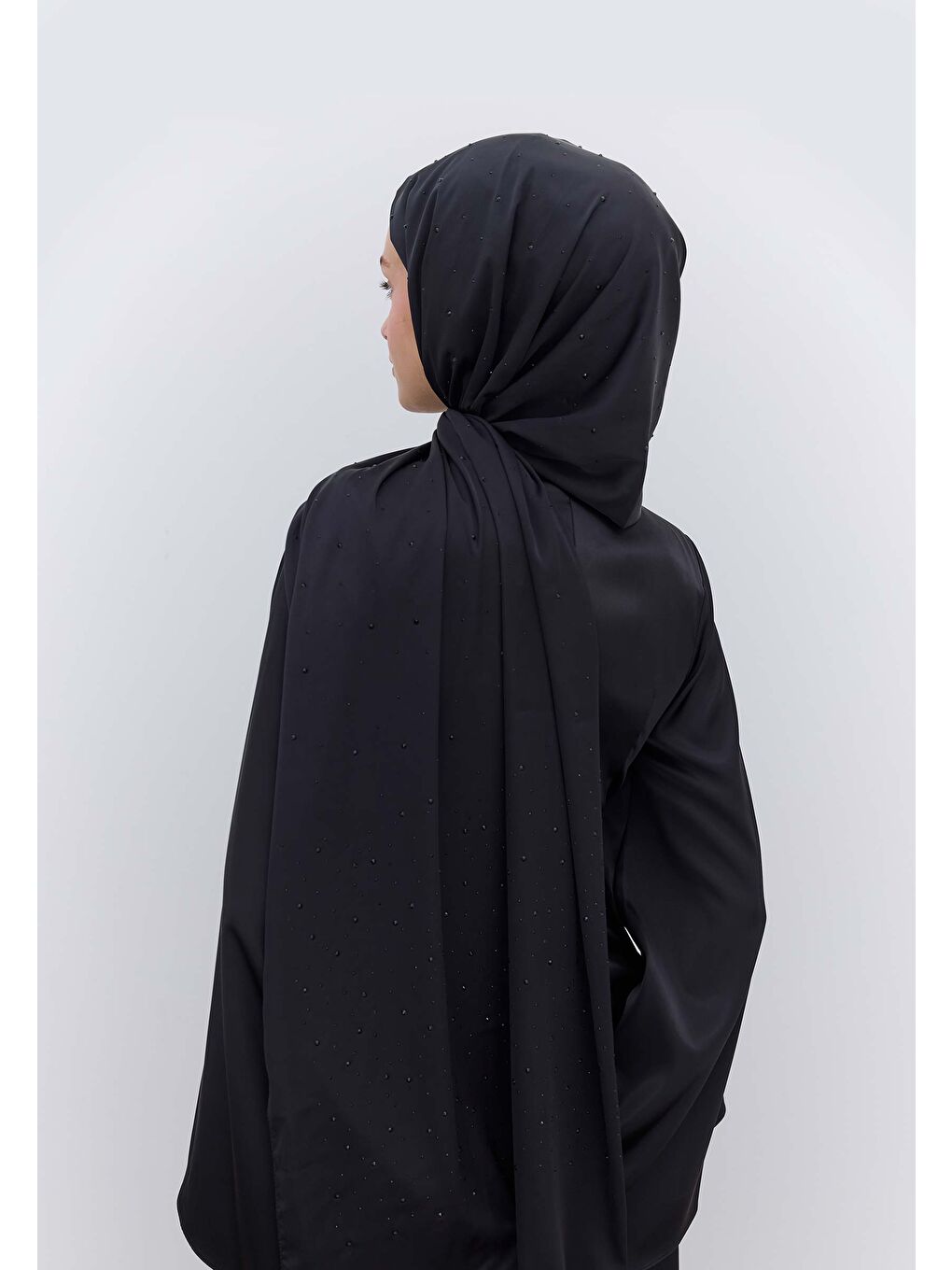 Strass Taşlı İpeksi Şal Siyah-3