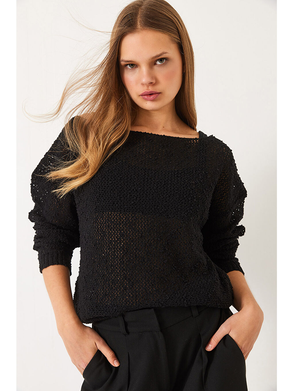 Siyah Kadın Kayık Yaka File Detay Ajurlu Triko Bluz-2