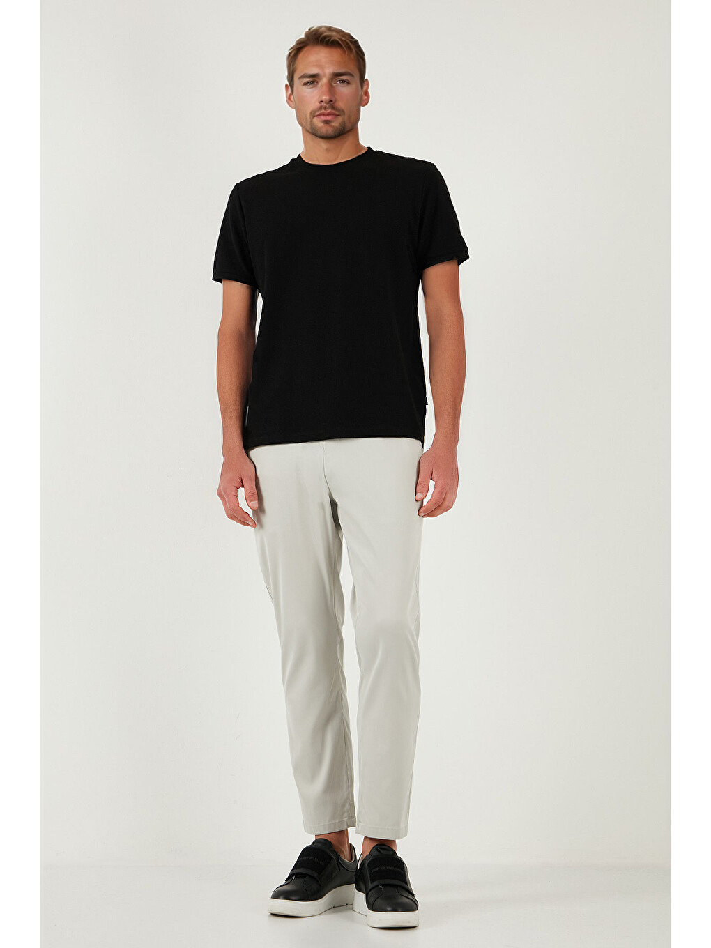 Bej Pamuklu Slim Fit Lastikli Bel Boru Paça Pantolon 5545s87jmılano