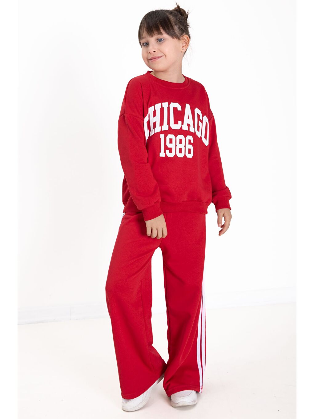 Siyah Kırmızı Chicago Baskılı Kız Çocuk Şeritli Eşofman Takımı 22742-4
