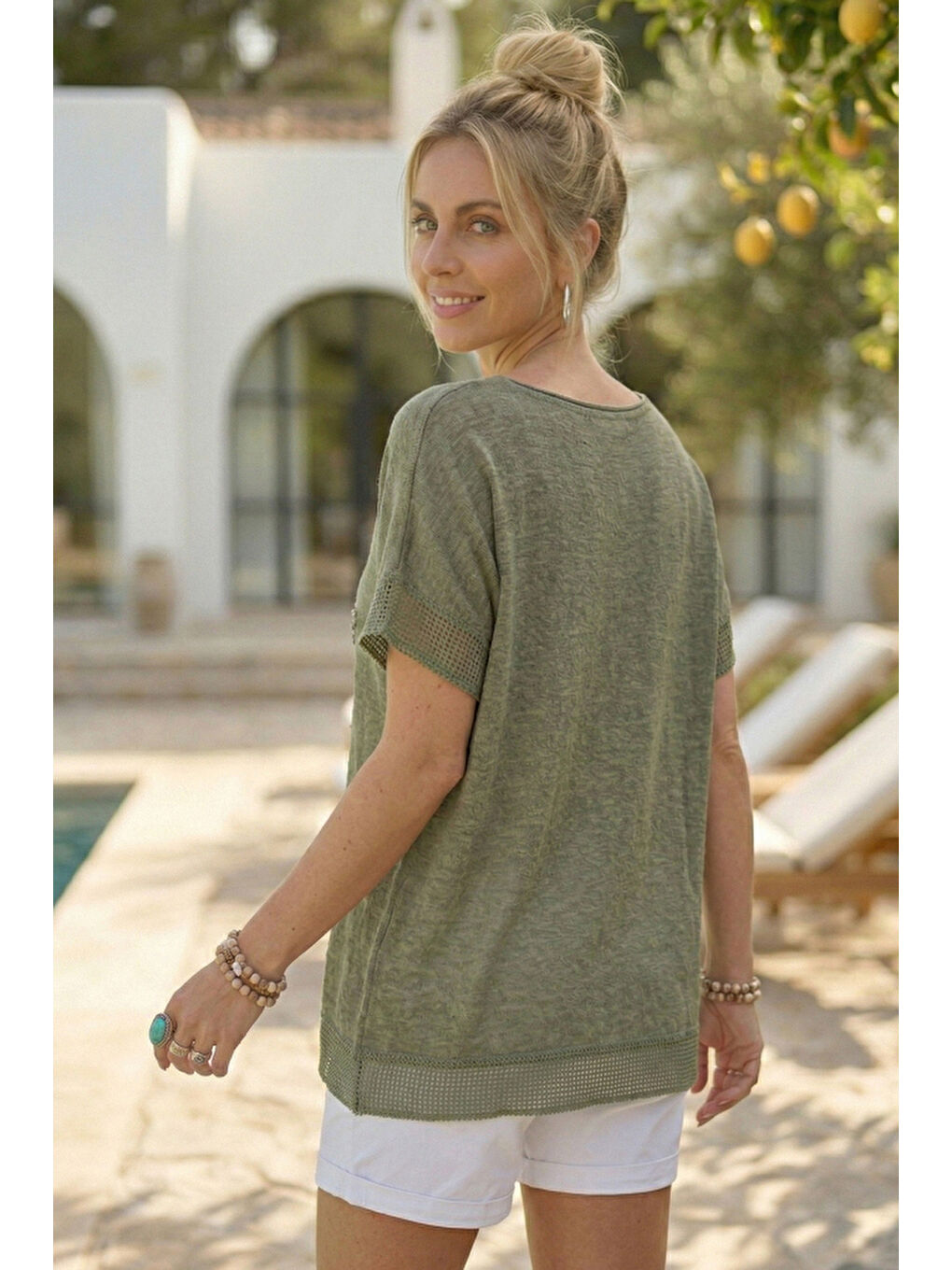 Yeşil Yuvarlak Yaka Düşük Kol Etek Ve Kol Ucu File Detaylı Yıldız Aplikeli Casual Dokuma Bluz 65 60-4