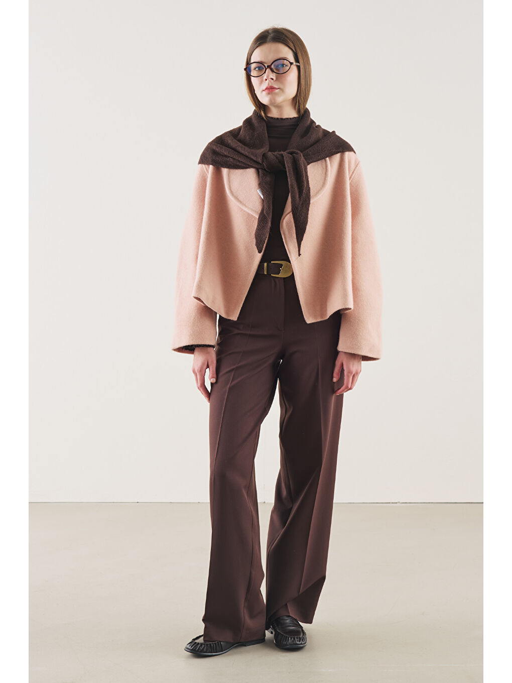 Üçgen Formlu Atkı Kahverengi-3