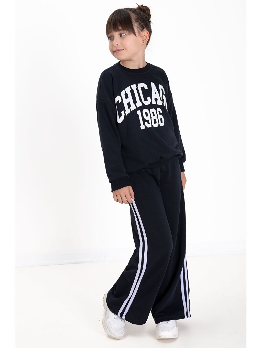 Lacivert Chicago Baskılı Kız Çocuk Şeritli Eşofman Takımı 22728-1