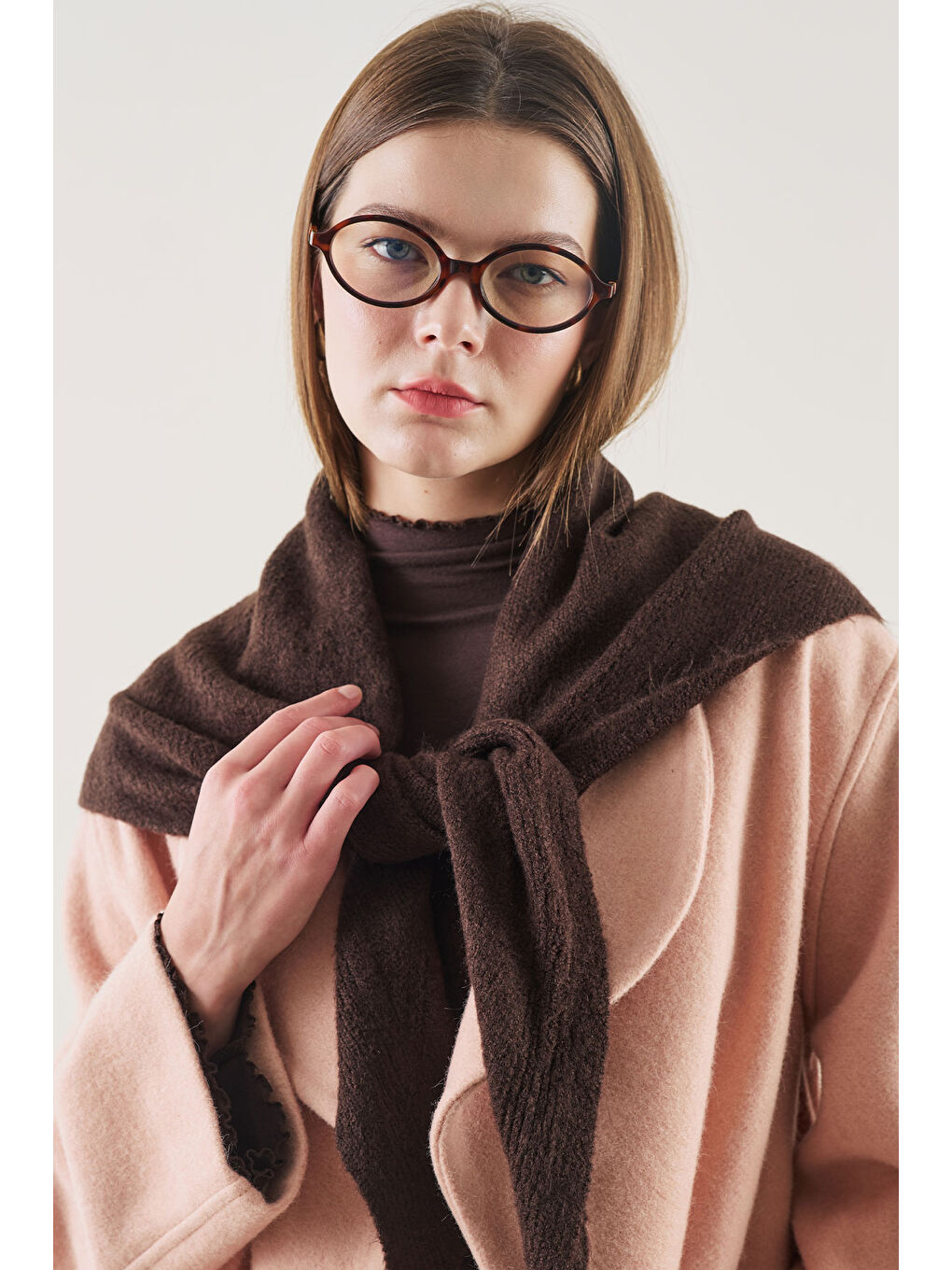 Üçgen Formlu Atkı Kahverengi-4