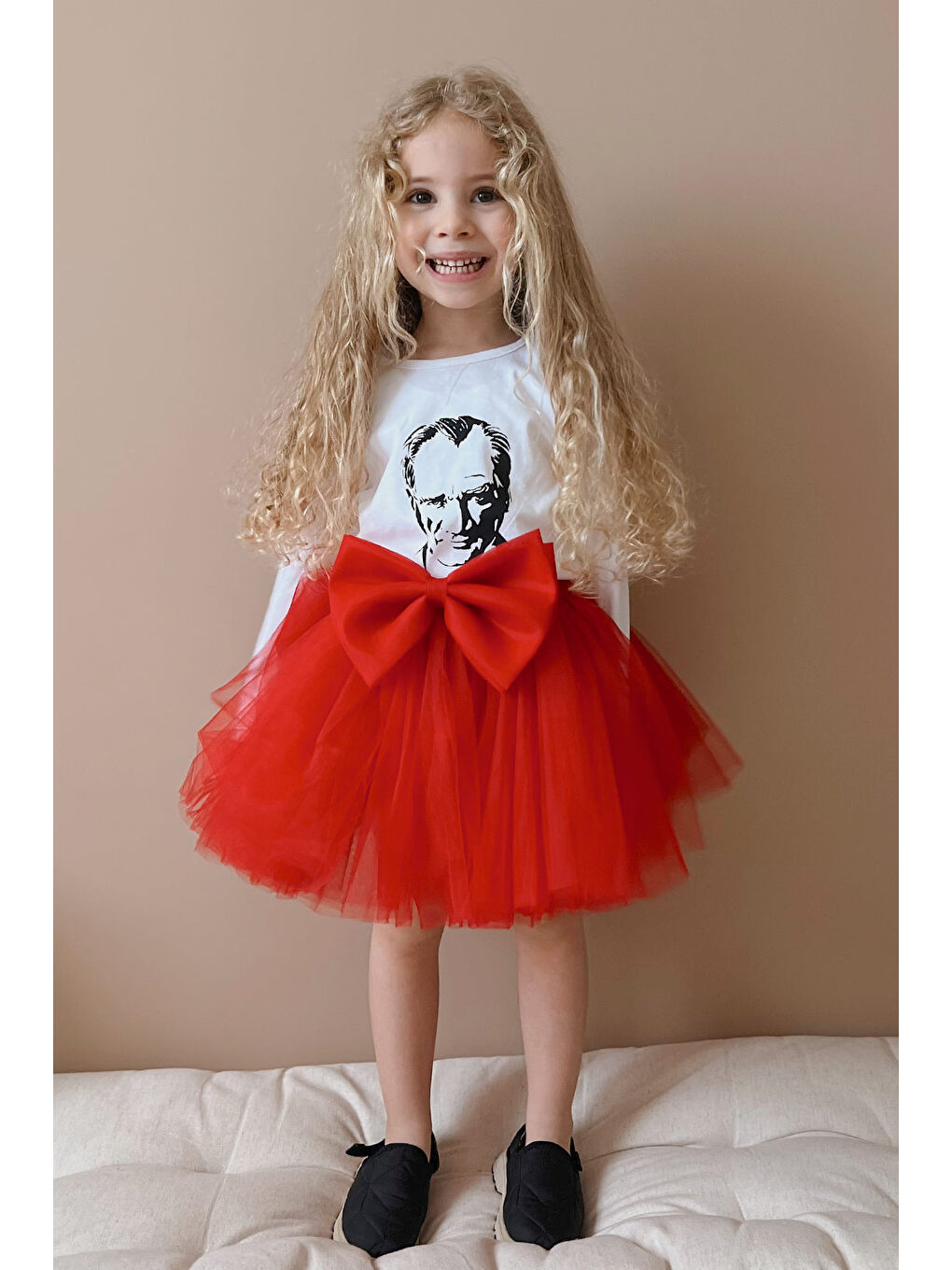 Beyaz Atatürk Baskılı Kız Çocuk Tişört-1