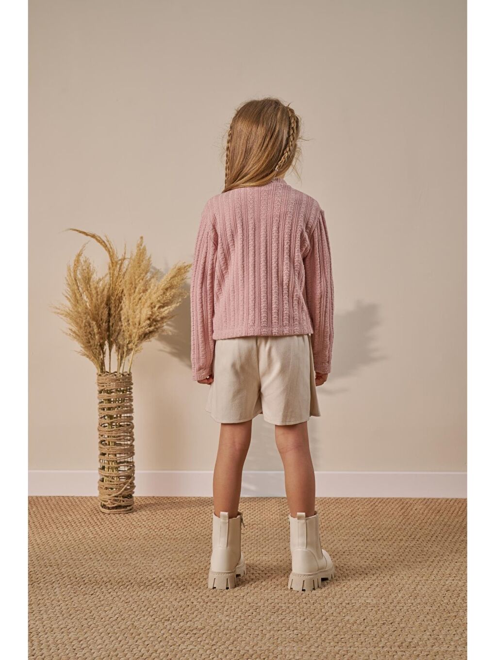 Kız Çocuk Pamuklu Ekru Pembe Fiyonk Detaylı Hırka Etek Takım - 3'Lü-5