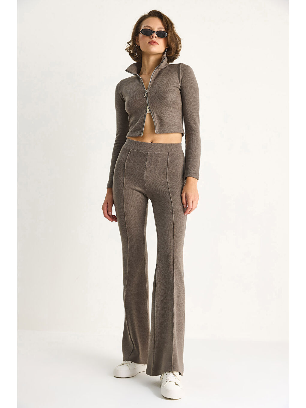 Bej Kadın Fitilli Örme Kumaş Çift Fermuar Detaylı Balıkçı Yaka Alt-Üst Takım-1