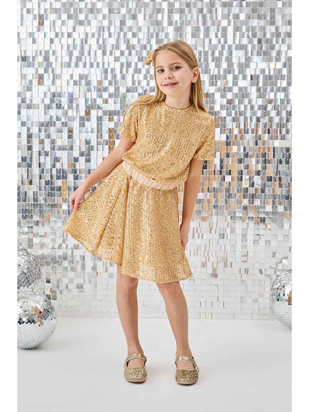 Sarı Altın Pul Payetli Kız Çocuk İkili Takım - Larina-2