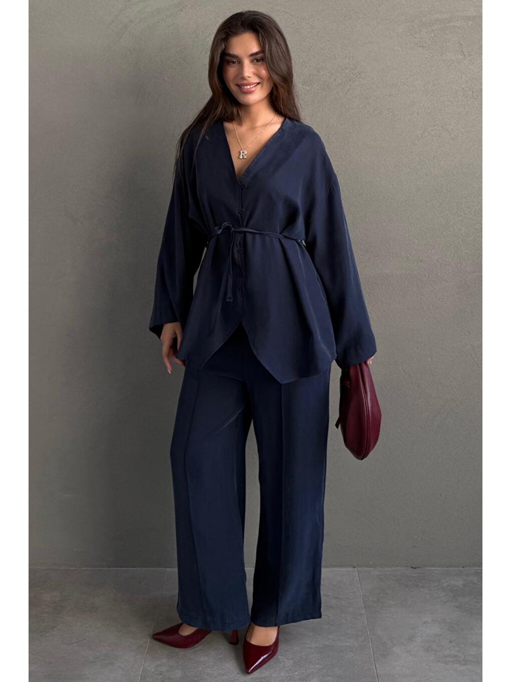 Lacivert V Yaka Düğmeli Kuşaklı İkili Modal Kadın Takım Mg2619-2