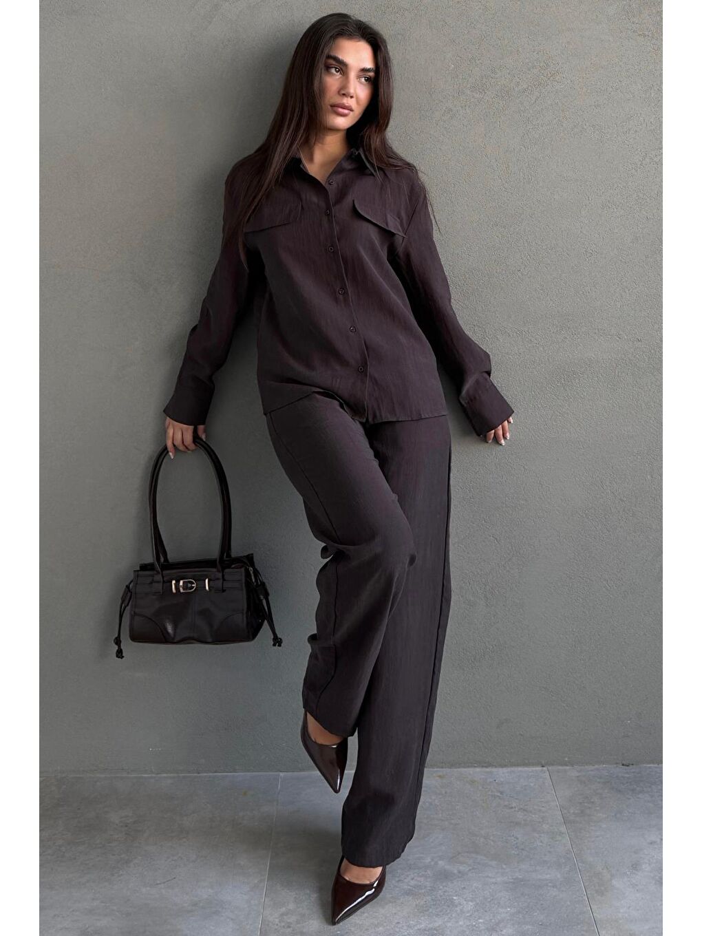 Kahverengi Kumaş Düğmeli Kadın Gömlek Takım Mg2621