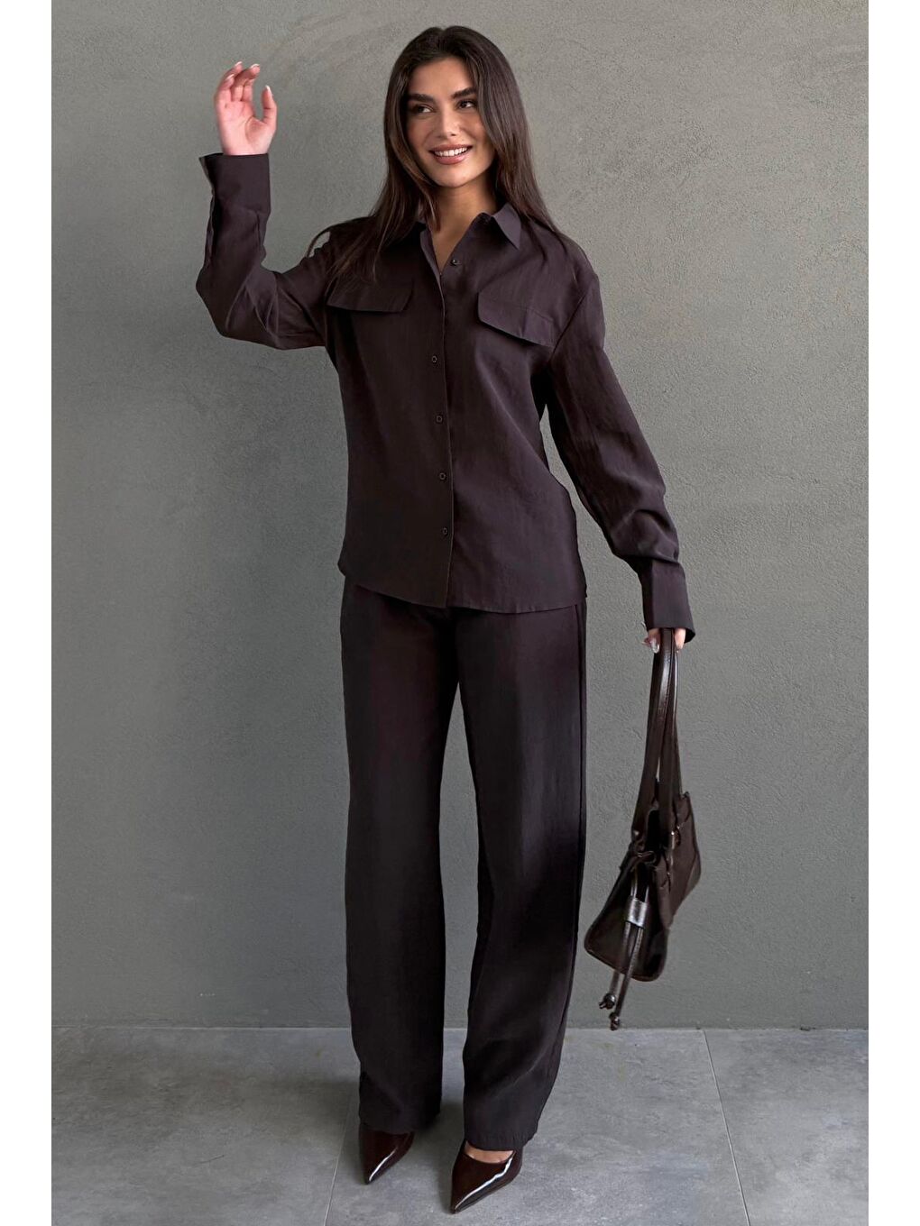 Kahverengi Kumaş Düğmeli Kadın Gömlek Takım Mg2621-4