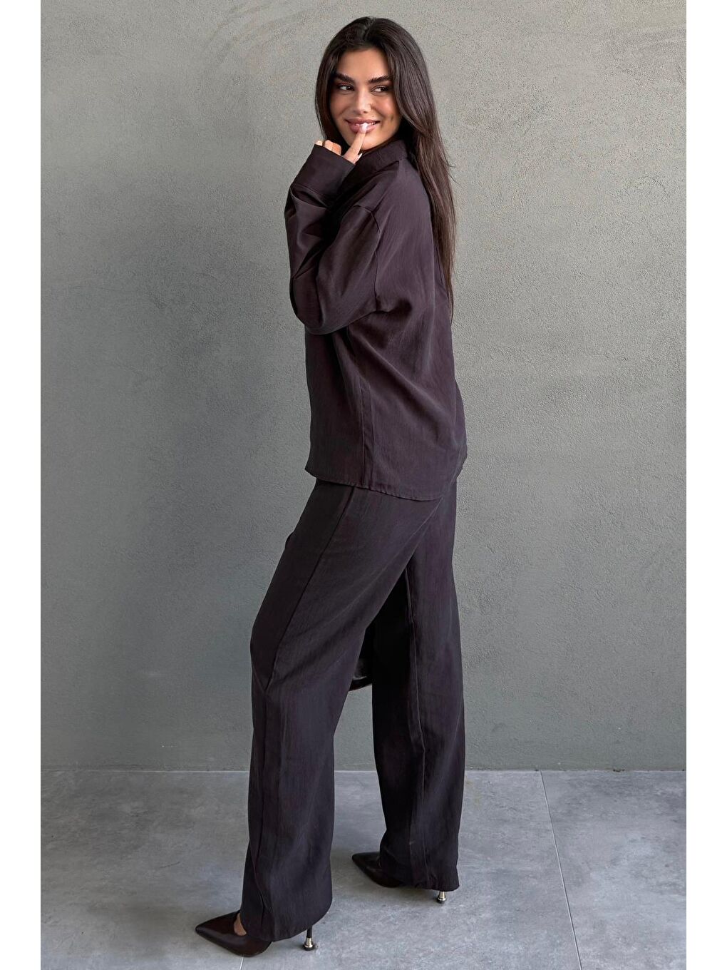 Kahverengi Kumaş Düğmeli Kadın Gömlek Takım Mg2621-6