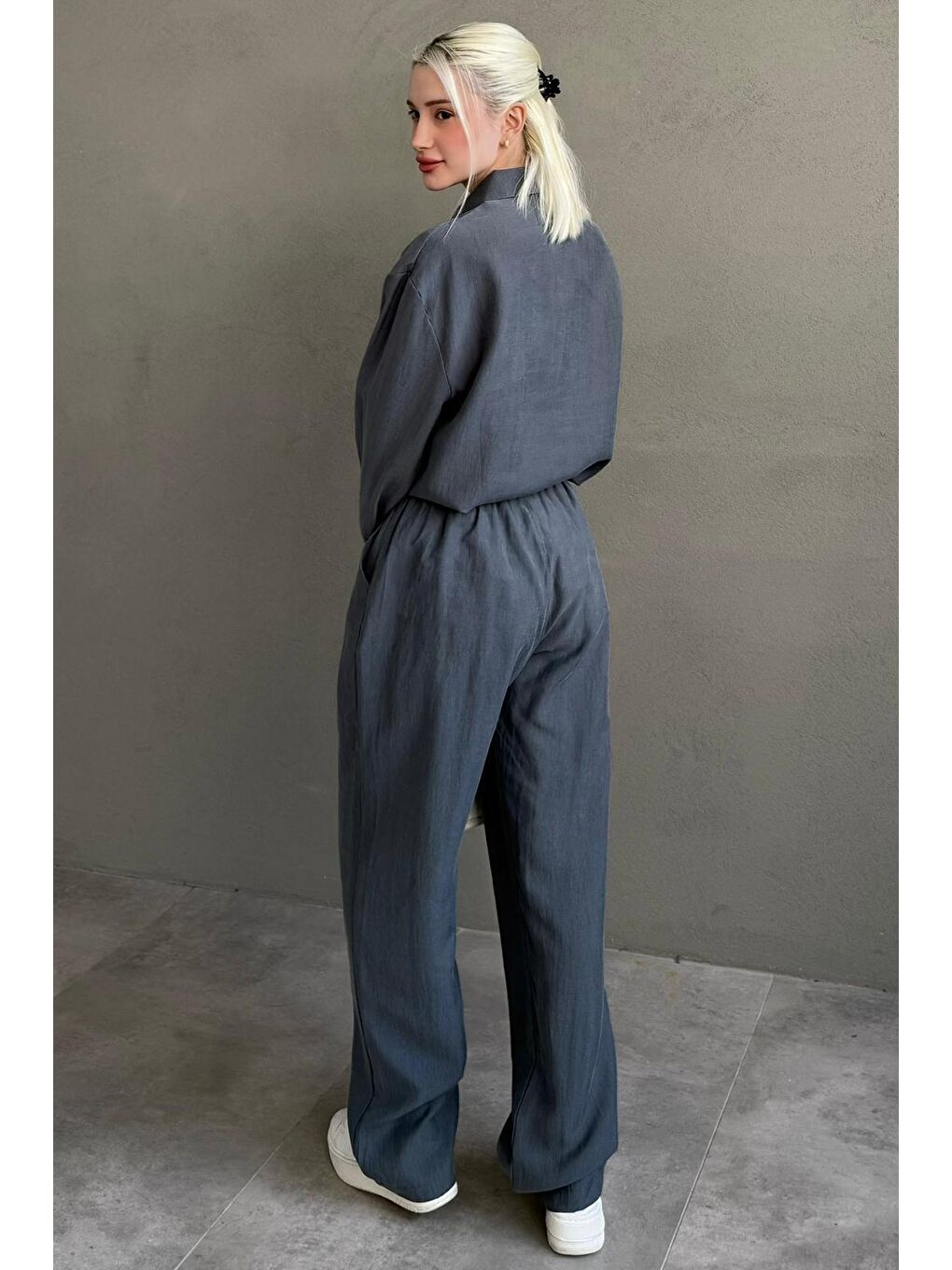 Gri Füme Kumaş Düğmeli Kadın Gömlek Takım Mg2621-4