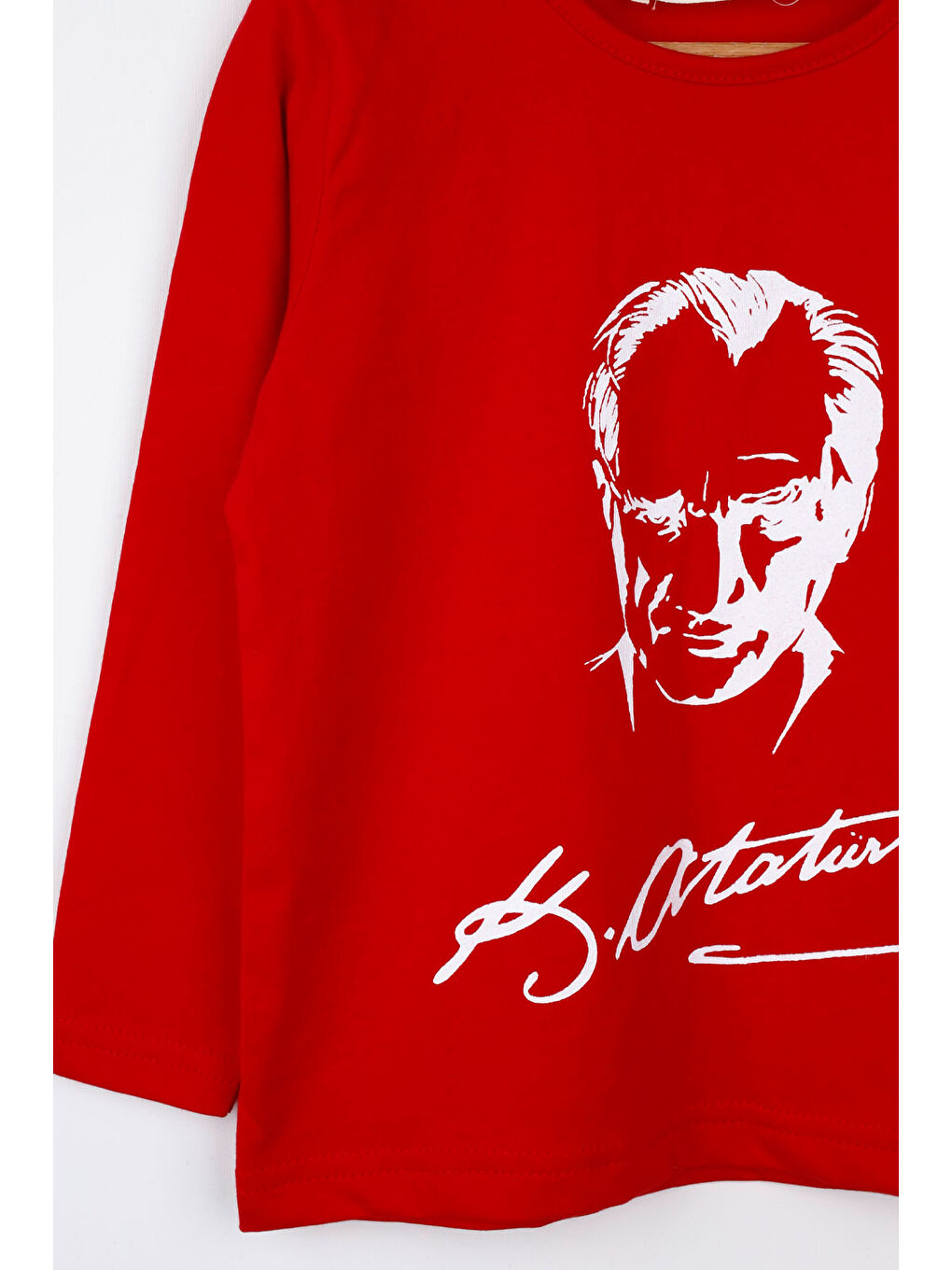 Kırmızı Atatürk Baskılı Kız Çocuk Tişört-3