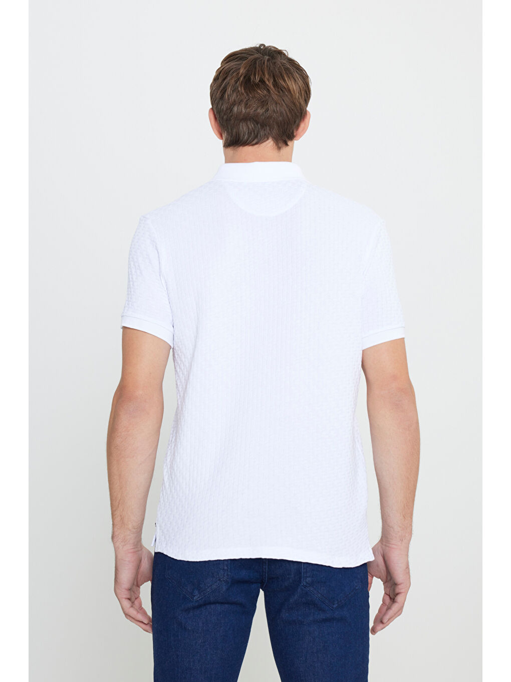 Erkek Beyaz Dar Kesim Polo Yaka Jakarlı Tişört-4