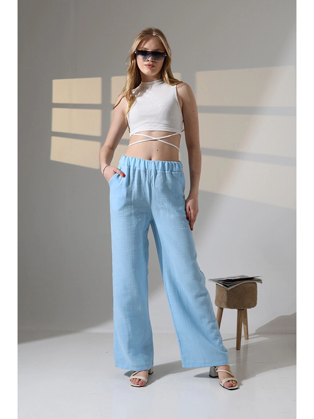 Kadın Mavi Beli Lastikli Müslin Kumaş Bol Paça Pantolon HZL25S-DSB12221-1