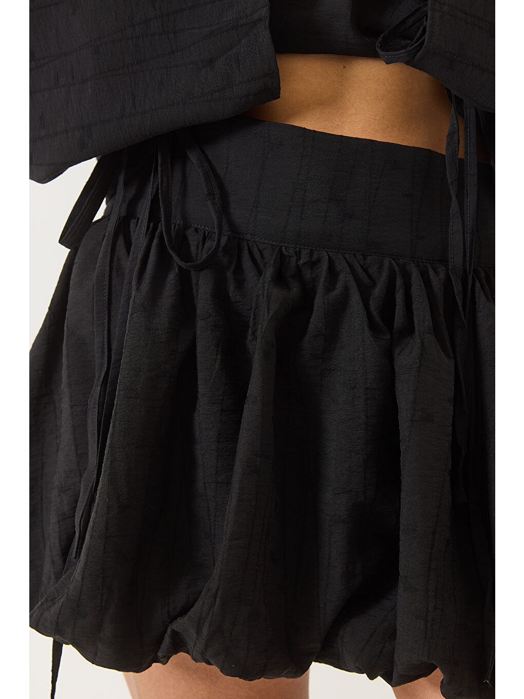 Siyah Kadın Mini Balon Etekli Bağlama Detaylı Kimono Alt-Üst Takım-6