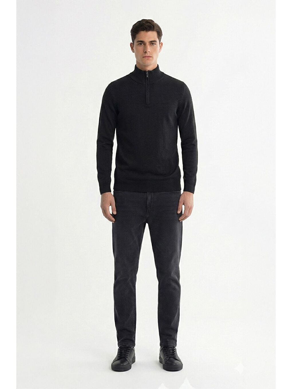 Giotelli Siyah Regular Fit Yün Karışımlı Dik Yaka Fermuarlı Jakarlı Erkek Triko Kazak-2