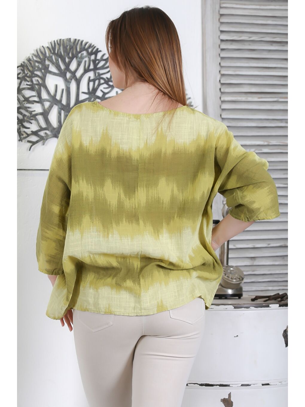 Sarı İtalyan Hardal Rengi Havuz Yaka 3/4 Kol Batik Casual Dokuma Bluz 65 63-4