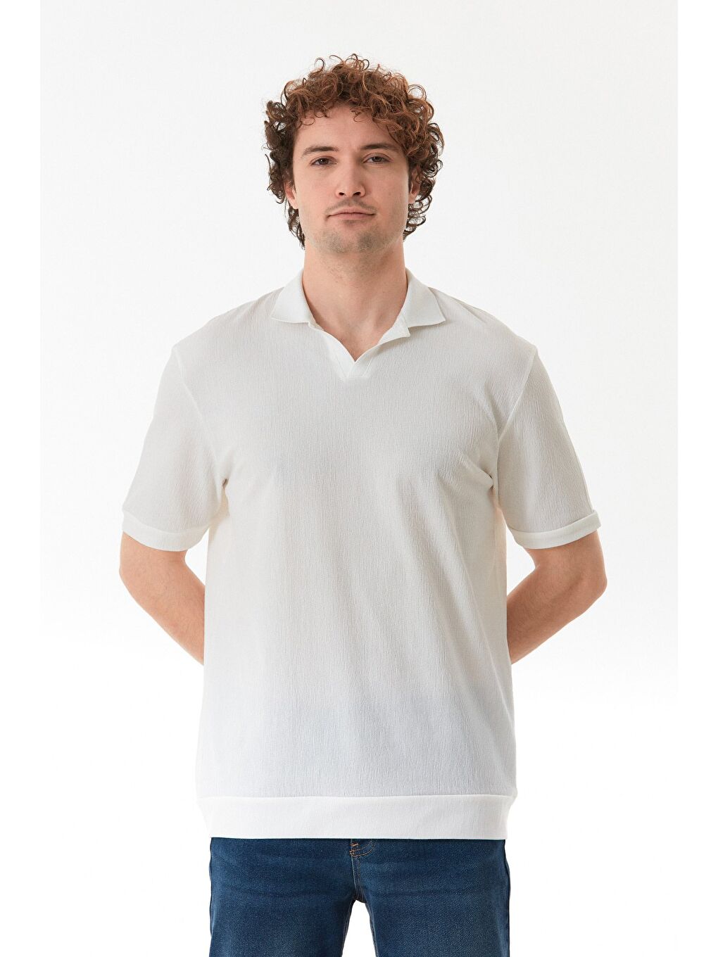 Ekru Basic Polo Yaka Jakarlı Tişört-2