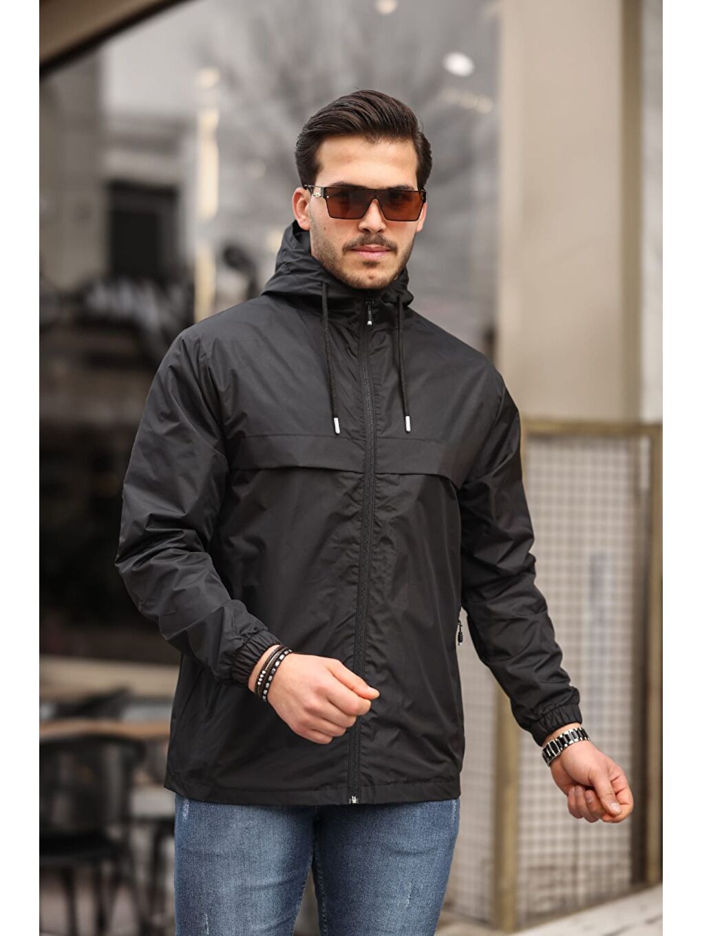 Siyah Erkek Içi Astarlı Suya Dayanıklı Kapüşonlu Cepli Yağmurluk-2