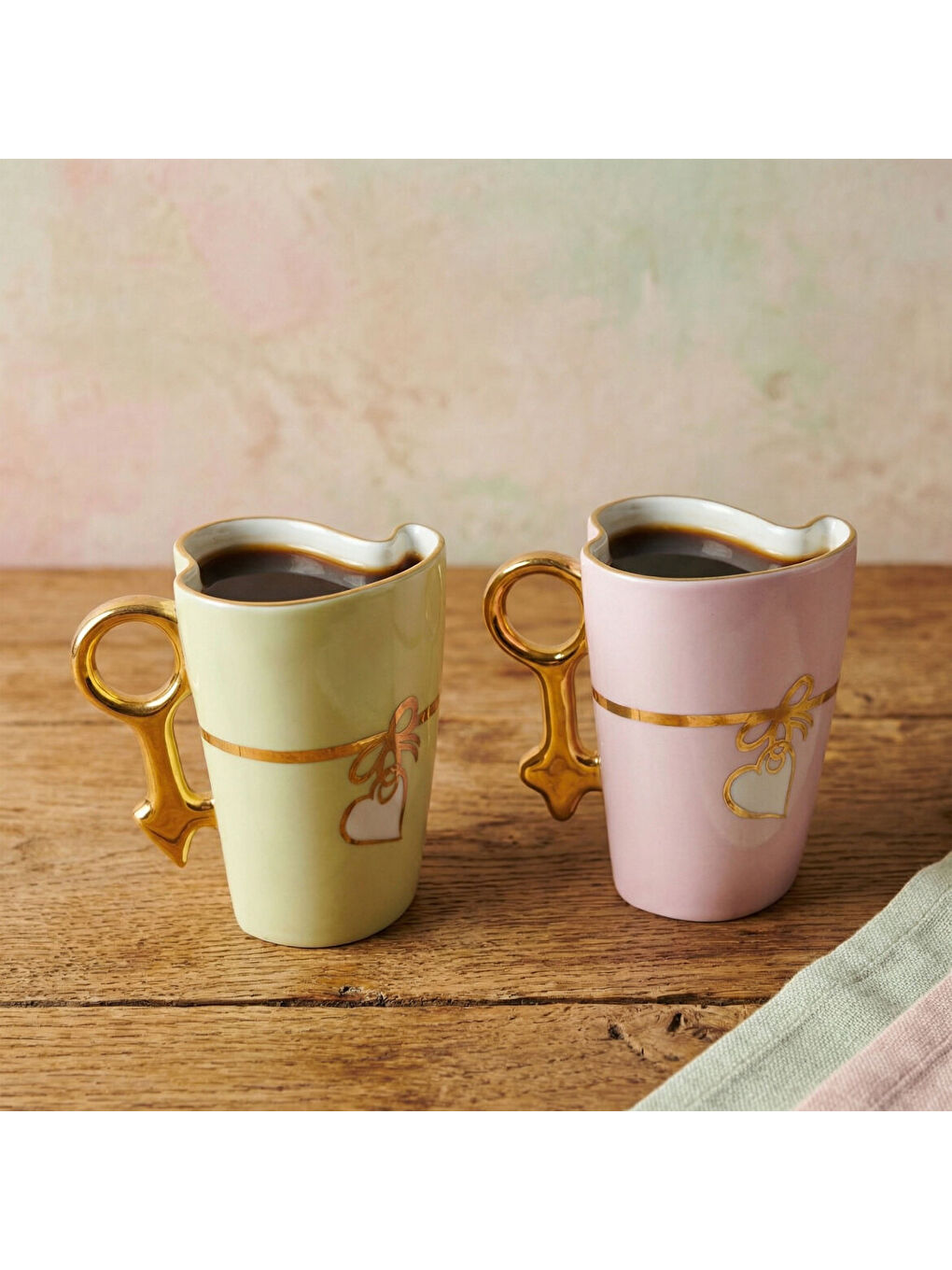 Ekru Vintage Hand Made Kalp Detaylı Porselen 2’li Kupa Seti 350 cc-1