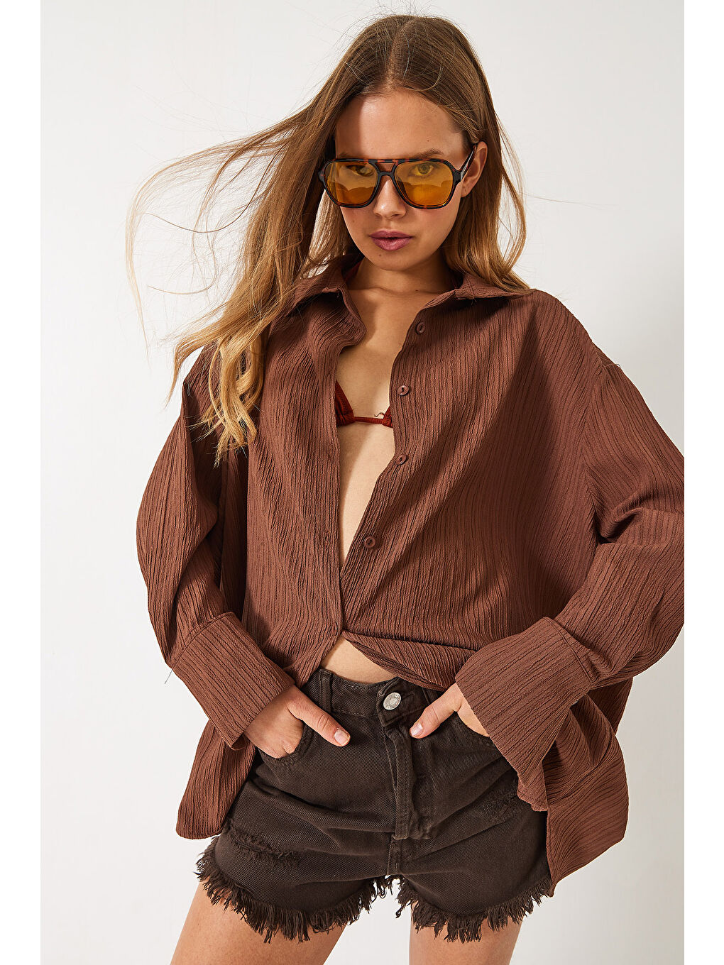 Kahverengi Kadın Düşük Omuz Oversize Basic Bürümcük Gömlek-1
