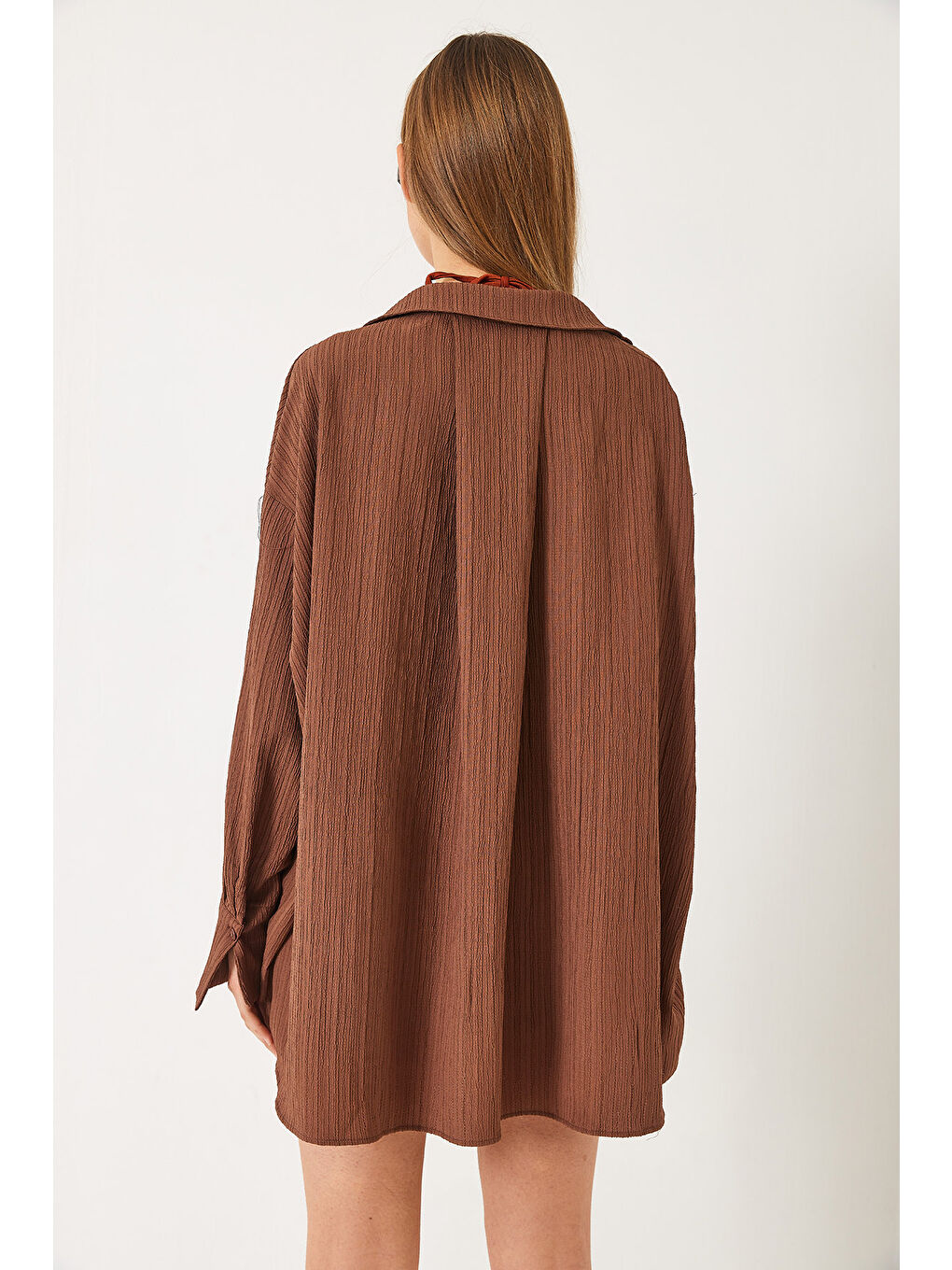 Kahverengi Kadın Düşük Omuz Oversize Basic Bürümcük Gömlek-4