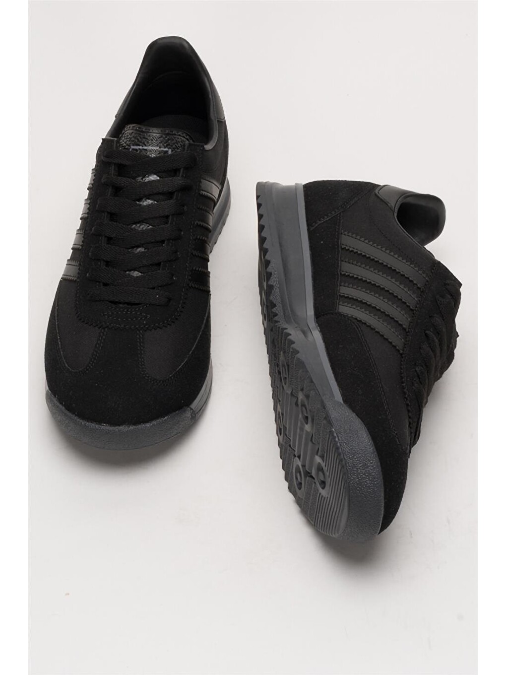 Siyah Erkek Günlük Rahat Taban Yumuşak Hafif Sneaker Bağcıklı Spor Ayakkabı  Sİyah-6